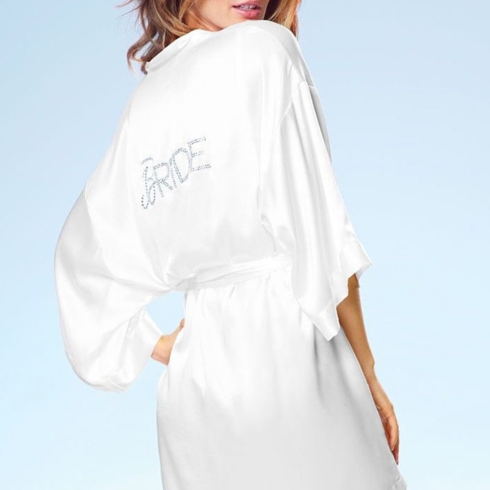 Victoria’s Secret bride robe